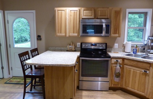 Weedville House | Dream Ridge Lodge - Spacious, Private and Centrally Located