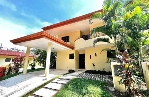 Tarcoles House | Dream Site near Punta Leona