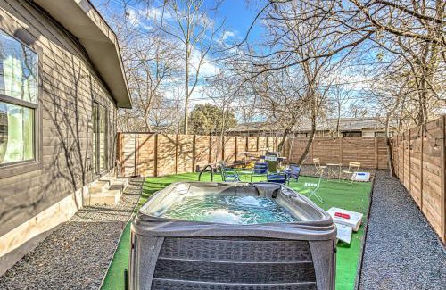 MLK House | Dream Stay with Pool for up to 20 Guests Mins to DT Austin