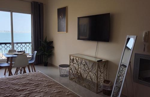Bab Al Bahr Apartment | Dream studio panoramic beach and sea view