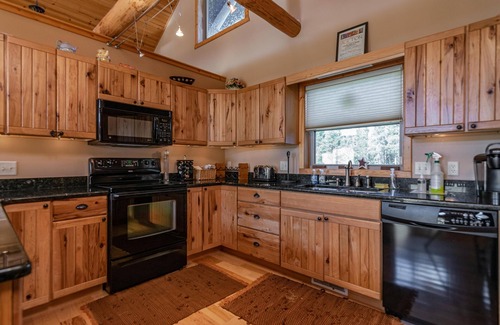New Lisbon Cabin | DREAM VACATION HOME ON A PEACEFUL CHANNEL AND PRIVATE BEACH