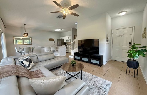 Kissimmee House | Dream Vacation Spot- Perfect For Families & Groups