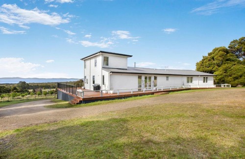 Adventure Bay House | Dreamscapes on Bruny Island
