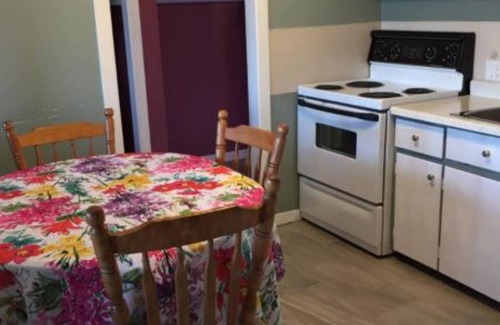 North Rustico Cottage | Dreamweavers Cottages 2 bedroom spa tub #4