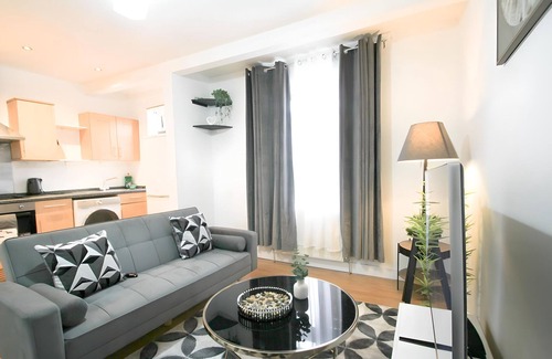 Portswood Apartment | Dreamy Delight