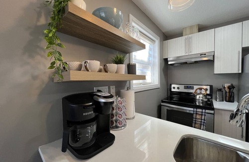 South London Apartment | Dreamy Escape | Cozy & Stylish Stay for Two