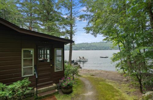 Brant Lake House | Dreamy Paradise Point