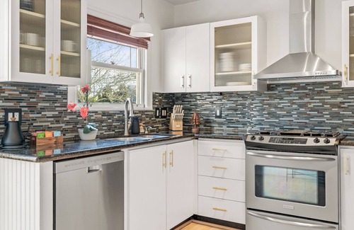 Loyal Heights House | Dreamy Tudor Cottage in Ballard; 86 Walk Score!