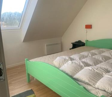 Nordfyns Apartment | Drejerindens kreative stemningsfulde lejlighed