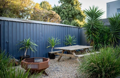Aldinga Beach House | Driftwood Beach House - A Cosy Coastal Cottage