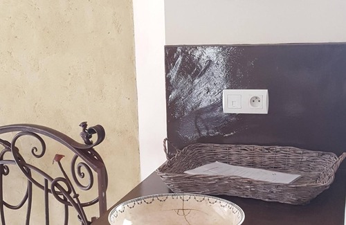Roche-Saint-Secret House | DROME PROVENCAL Cottages in Big House inside the Castle of Alencon