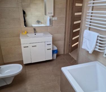 Gniewino Apartment | Duże mieszkanie w Kostkowie