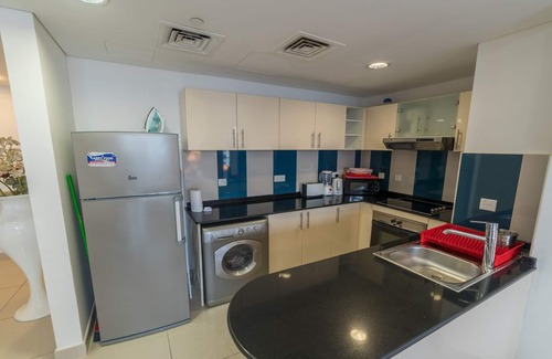 Dubai Marina Apartment | Dubai Marina, apartment in amazing Ocean heights tower