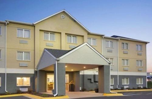 Dubuque Hotel | Dubuque Inn & Suites