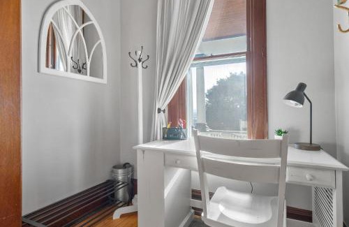 Dubuque House | Dubuque's Front Porch, Historic Charmer, Walk Downtown
