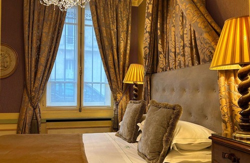 Saint-Thomas-d'Aquin Hotel | Duc de Saint-Simon