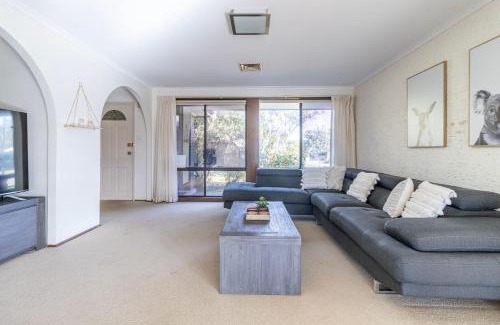 Sussex Inlet House | Duck Inn
