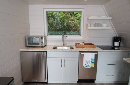 Tofino Hotel | Duffin Cove Oceanfront Lodging