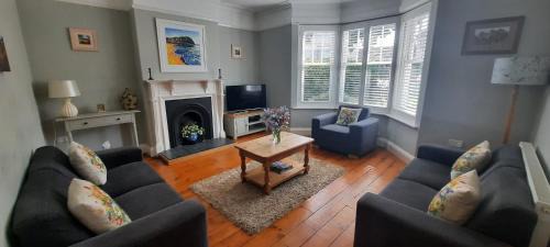 Minehead House | Dumble Cottage