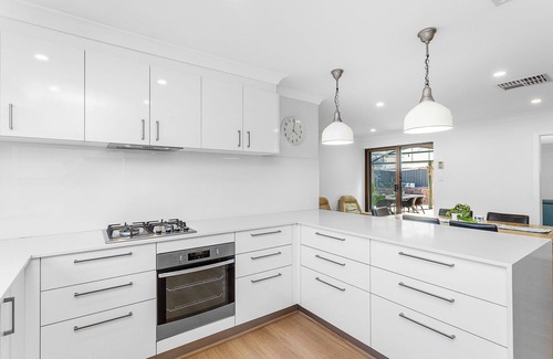 Duncraig House | Duncraig Family Haven with Pool & Play Area