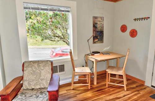 Port Orford House | Dunrovin Vintage Beach Cottage - 1 Bed 1 Bath Vacation home in Port Orford
