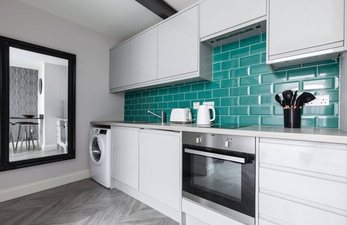 Heybridge Apartment | Duplex 1 Bedroom Luxury Suite