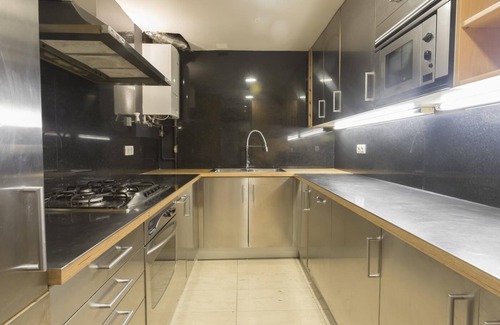 Sant Gervasi – la Bonanova Apartment | Duplex Bonanova 3 rooms 8 pax with Terrace- Free Wifi