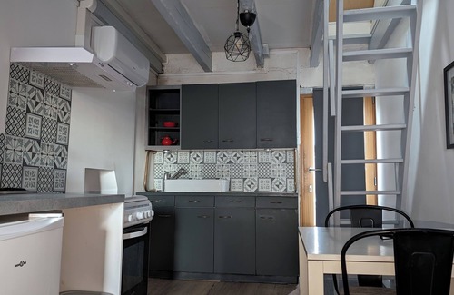 Casson Apartment | Duplex Cosy Prêt DE Nantes, Proche DE LA Velodyssee ET Nombreux Festivals