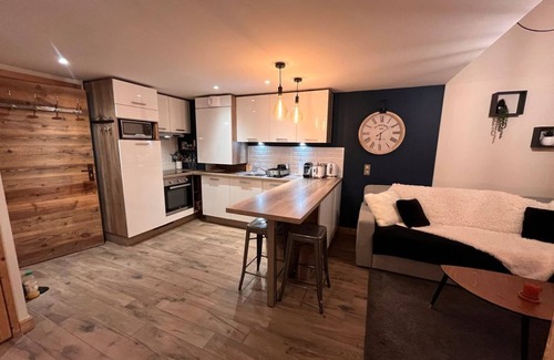 Montgellafrey Apartment | DUPLEX apartment "L'Ancolie" 4/6/8 Pers. St François Longchamp