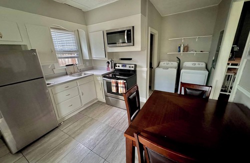 Nashville House | Duplex in a quiet Nashville neighborhood - close to everything. Pet-friendly!