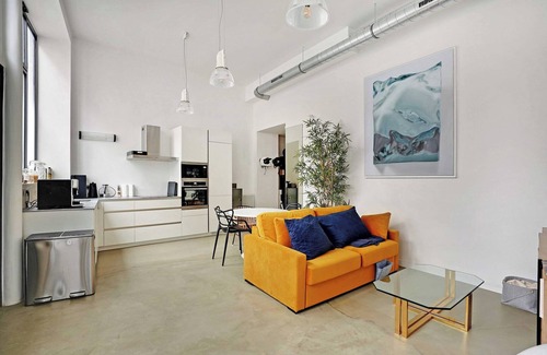18th Arrondissement Apartment | Duplex Loft Montmartre -18th