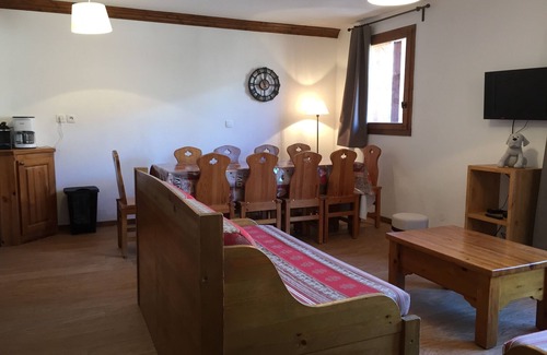 Valloire Apartment | Duplex on slopes/- 200m from the village center & ESF/heated pool