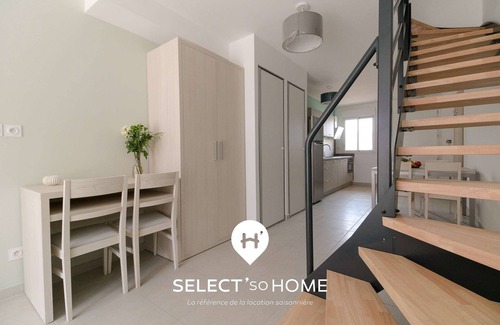 La Faviere Apartment | Duplex Pool et Beach Walk by SELECTsoHOME