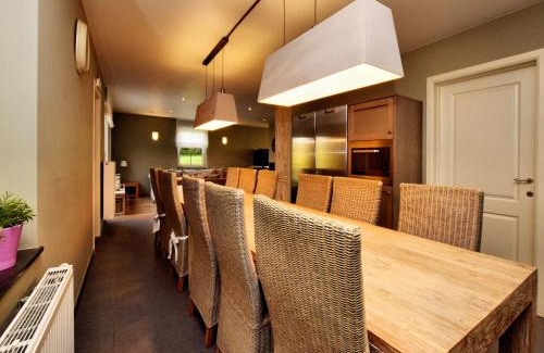 Ozo Villa | Durbuy Luxe Villa with Pool