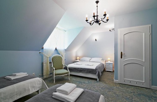 gmina Ułez Bed & Breakfast | Dwór Osmolice