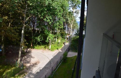 Ustronie Morskie Apartment | Dwie sosny i świerk