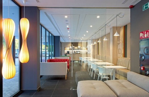 Simancas Hotel | DWO Colours Alcalá