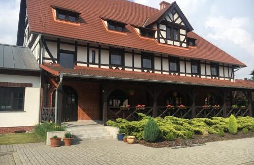 Kedzierzyn Kozle Hotel | Dworska Elektrownia