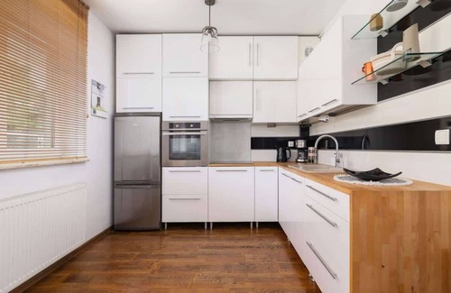 Chorzow Apartment | Działkowa 1 | Comfortable Apartment | WiFi