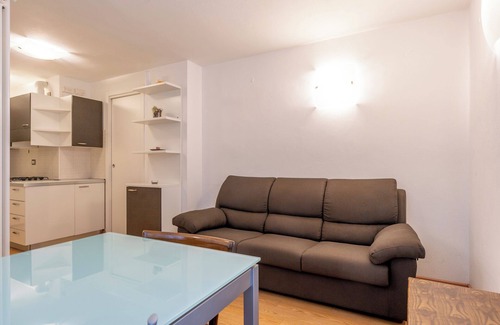 Moggio Apartment | E-Bikers Paradise - Two Bedroom Apartment, Sleeps 4
