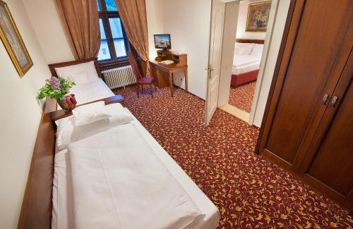 Hruba Skala Hotel | EA Zamecky Hotel Hruba Skala