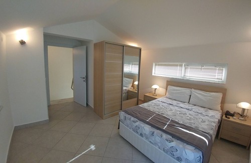 Soke House | Eagle 21 Dublex
