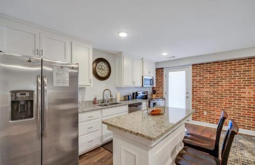 Statesboro Apartment | Eagle Exec Loft In Downtown Statesboro
