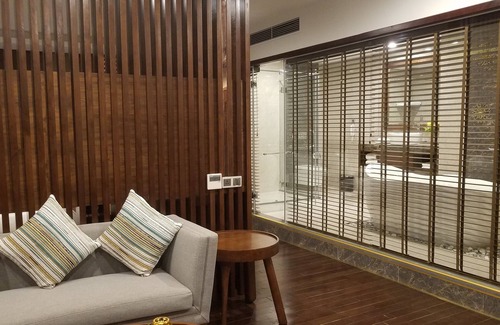 Ha Tinh Hotel | Eagle Hotel