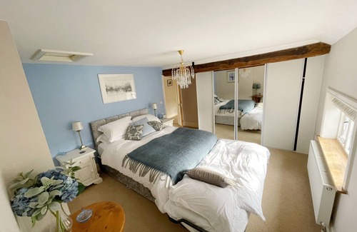 Eccleshall Bed & Breakfast | Eagle House- Award Winning B&B and Apartment