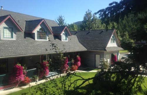 Central Okanagan Bed & Breakfast | Eagle's Nest B&B