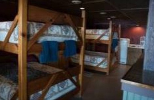 Hawks House | EAGLE'S NEST -BEDROOMS: 2