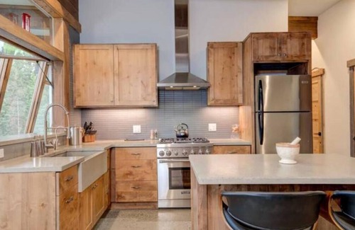 Gallatin Gateway House | Earthship Home in Big Sky