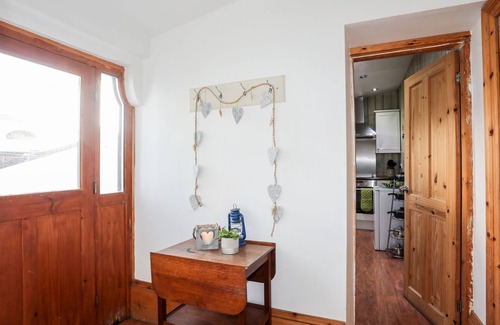 Llaneilian House | EAST POINT LYNAS LIGHTHOUSE KEEPER'S COTTAGE, pet friendly in Amlwch
