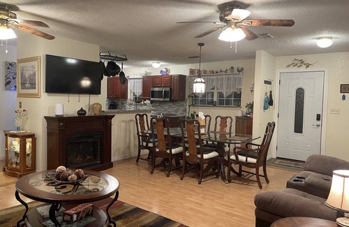 Murchison House | East Texas 2-Story House, only 17 miles to Canton, TX, 24 miles to Tyler, TX